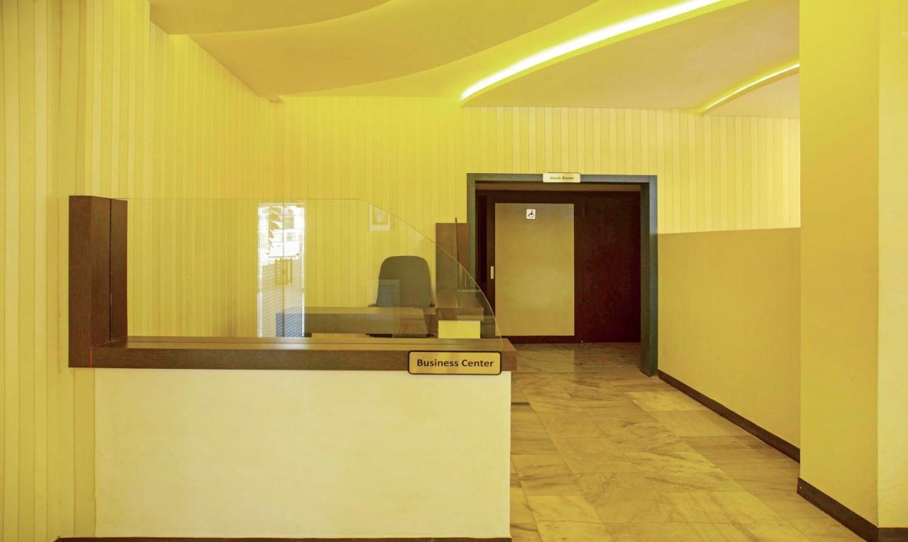 Treebo Kumily Gate Thekkady, Periyar National Park Hotel Bagian luar foto
